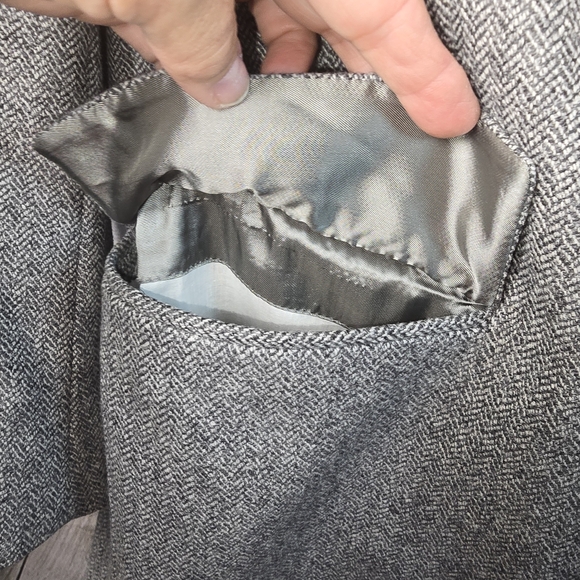 Corneliani C C Collection Wool Cashmere Gray Blazer Herringbone Mens Size 40R - Picture 9 of 12